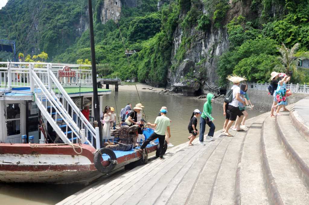 Quảng Ninh: Khát vọng du lịch vươn tầm - Ảnh 2.