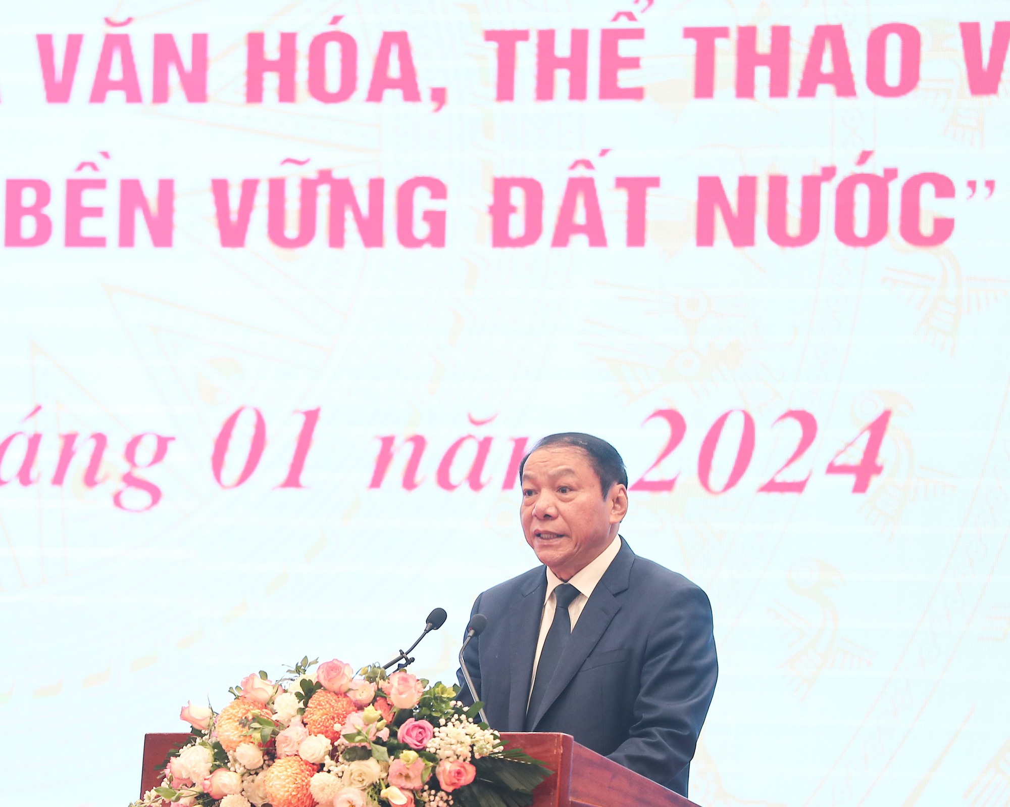 Bộ trưởng Nguyễn Văn Hùng: Toàn ngành đã thay đổi căn bản, toàn diện tư duy &quot;làm văn hóa&quot; sang &quot;quản lý nhà nước về văn hóa&quot; - Ảnh 4.