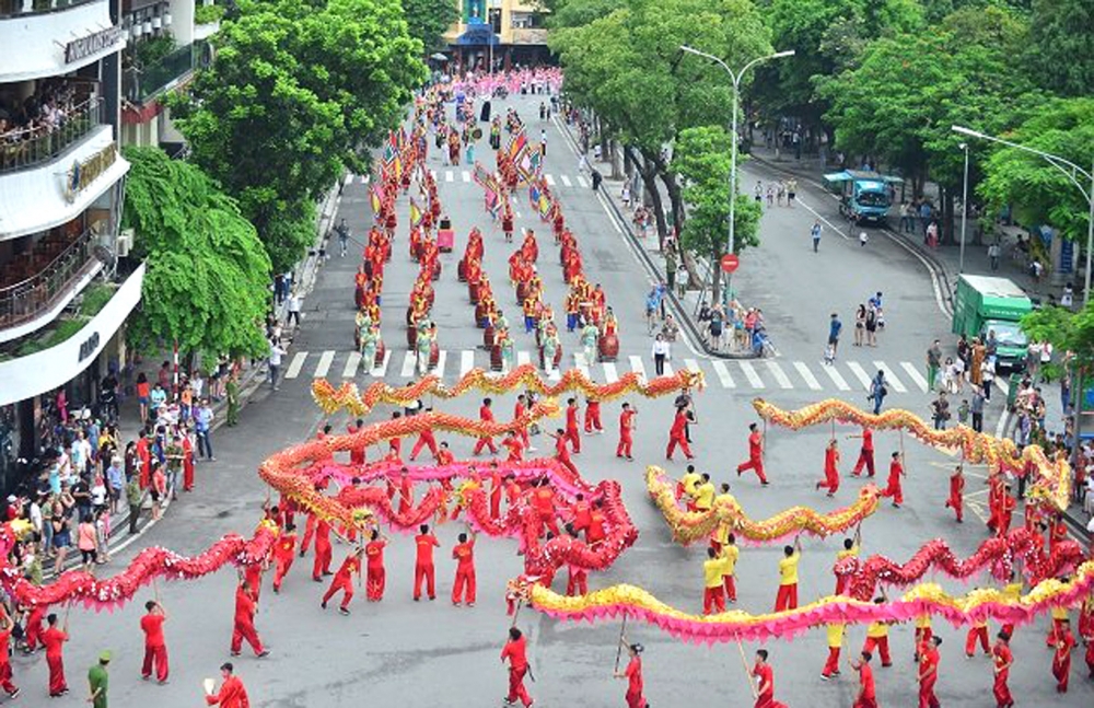 Cơ hội để thành phố Hà Nội phát triển mạnh mẽ sự nghiệp văn hóa, thể thao - Ảnh 1.