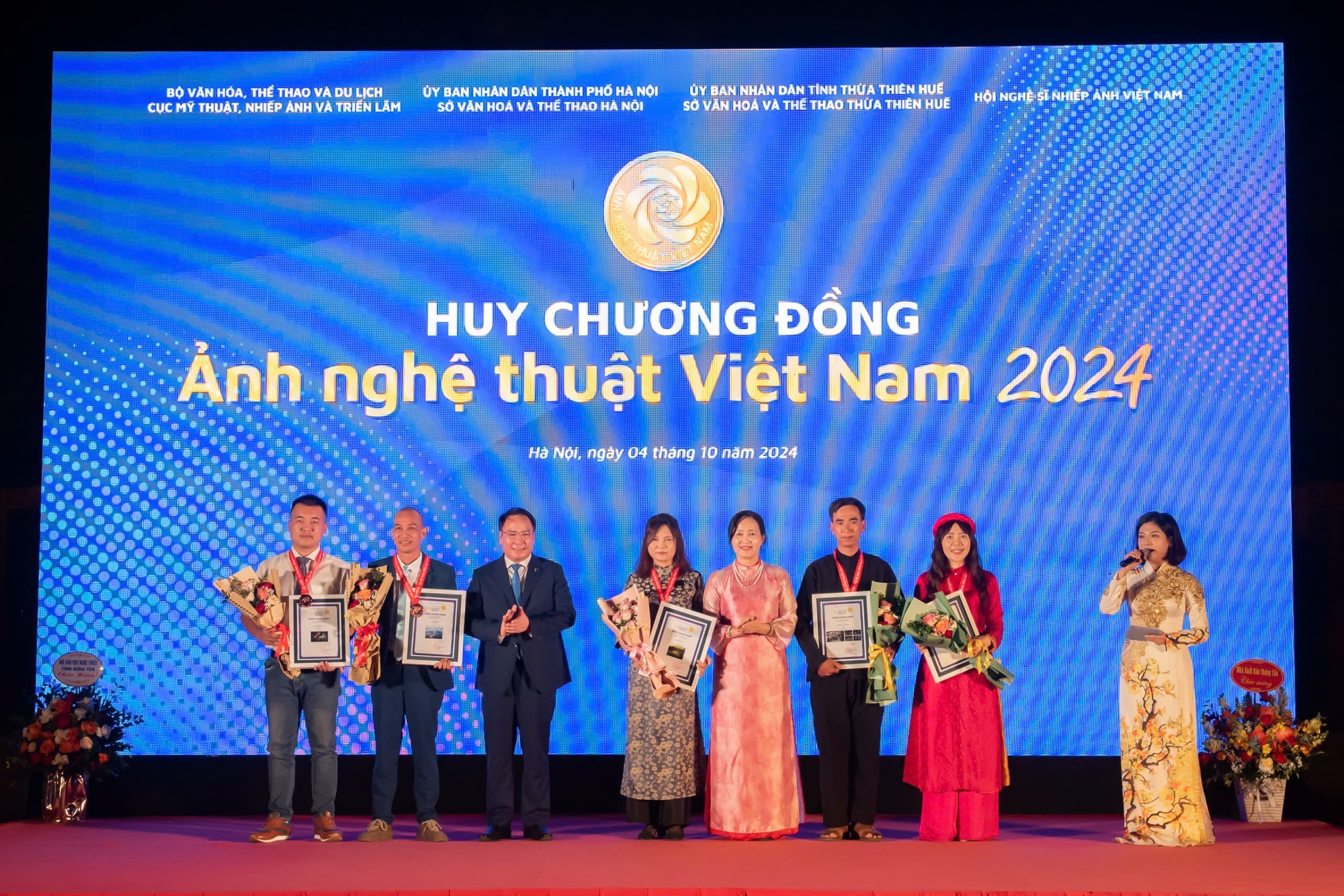 Giải thưởng Cuộc thi và Triển lãm Ảnh nghệ thuật Việt Nam 2024: Vinh danh 33 tác phẩm  - Ảnh 3.