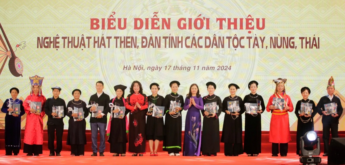 Bế mạc Liên hoan nghệ thuật hát Then, đàn Tính các dân tộc Tày, Nùng Thái lần thứ VII  - Ảnh 6.