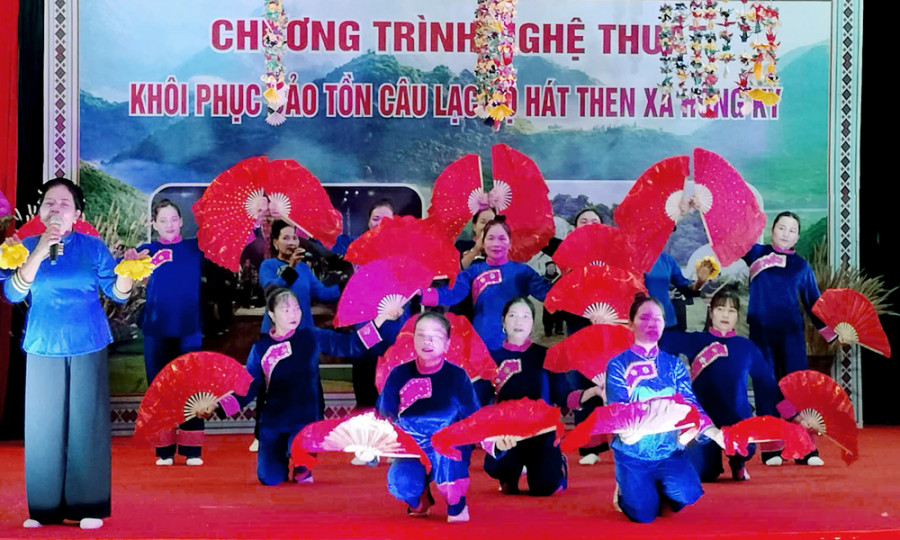 Bắc Giang: Đưa di sản then thành sản phẩm du lịch - Ảnh 1.