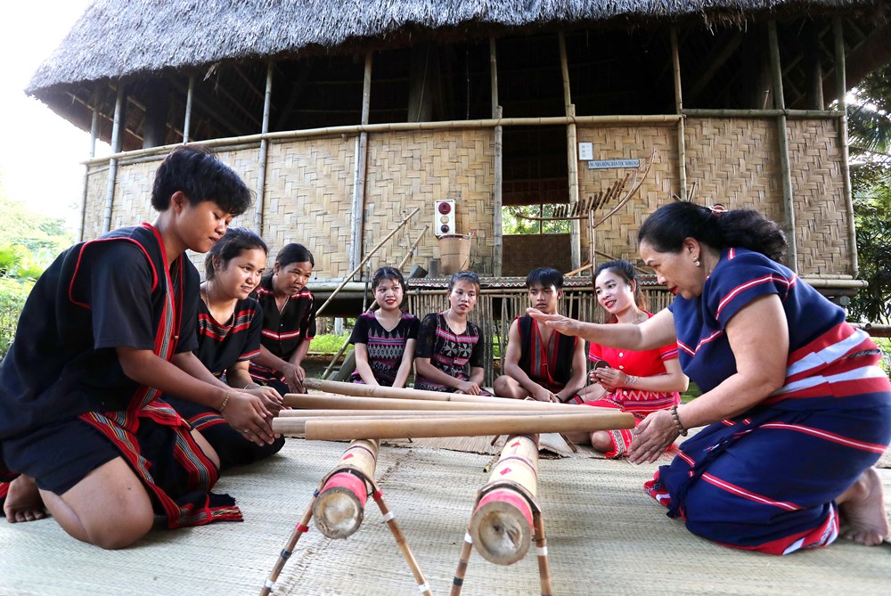 Để văn hóa vững bước vào kỷ nguyên vươn mình của dân tộc - Ảnh 3.