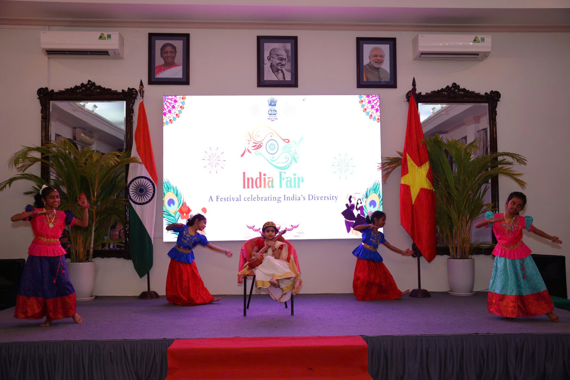 India Fair 2024: Tôn vinh sự đa dạng của văn hoá Ấn Độ - Ảnh 2.