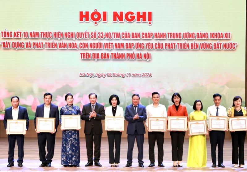 Hà Nội: Phát triển công nghiệp văn hóa gắn với định vị thương hiệu “Thành phố sáng tạo” - Ảnh 3.