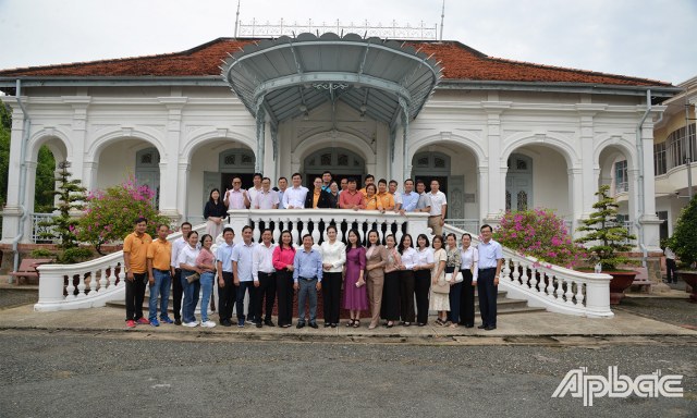 Cụm thi đua 11 ngành Văn hóa, Thể thao và Du lịch tổng kết công tác thi đua năm 2024 - Ảnh 4.