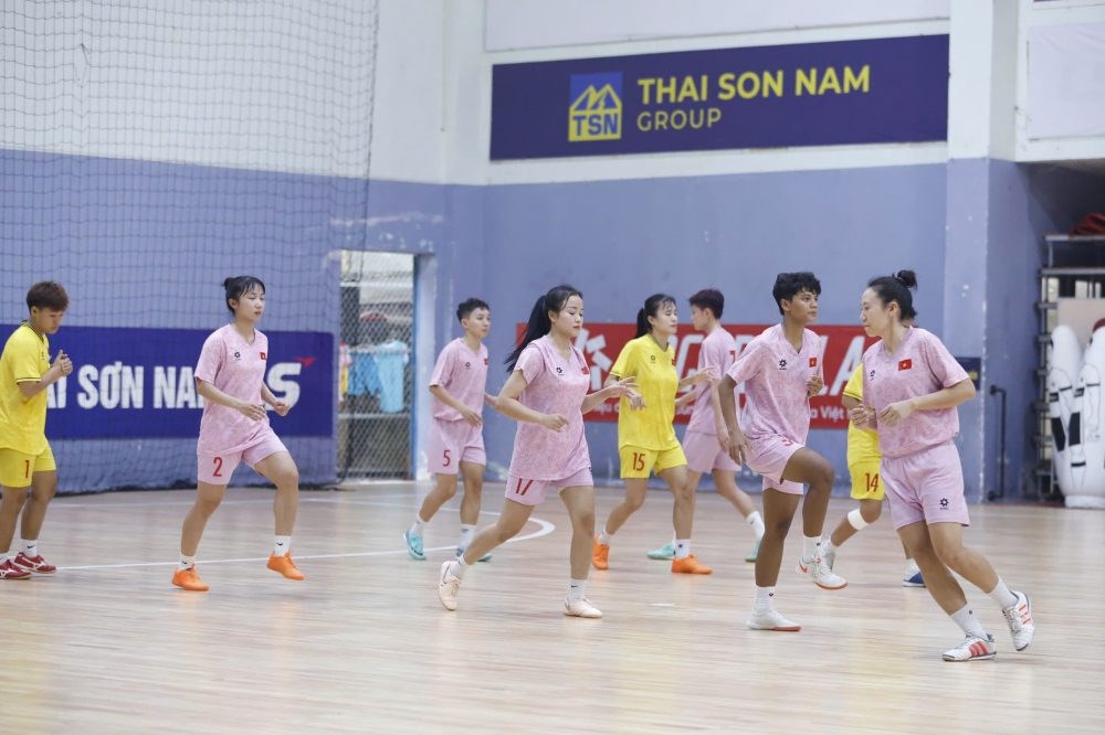 Tuyển Futsal nữ Việt Nam có đủ lực lượng chuẩn bị cho giải châu Á - Ảnh 1.