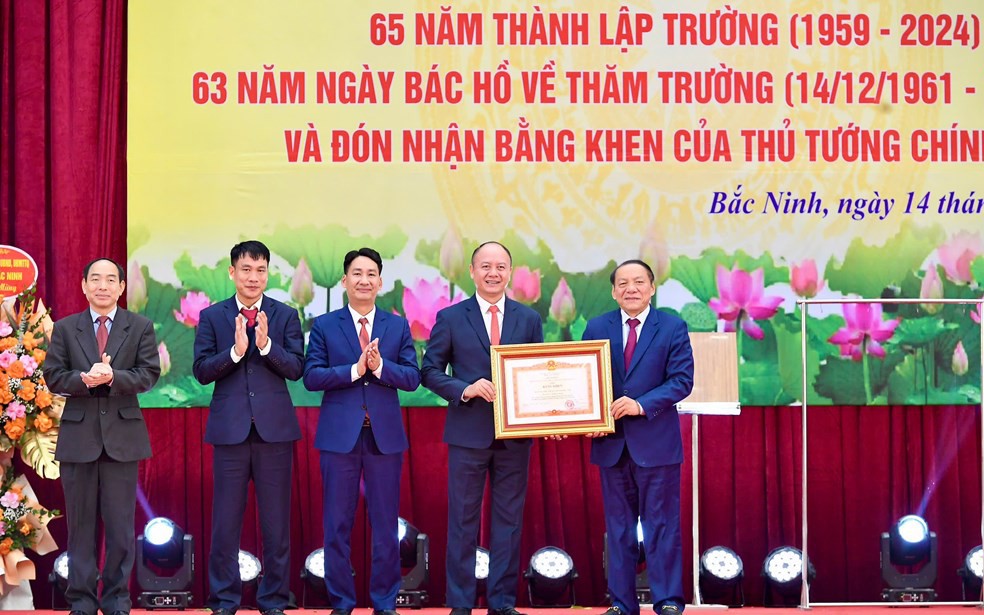 Điểm báo hoạt động ngành Văn hóa, Thể thao và Du lịch ngày 16/12/2024