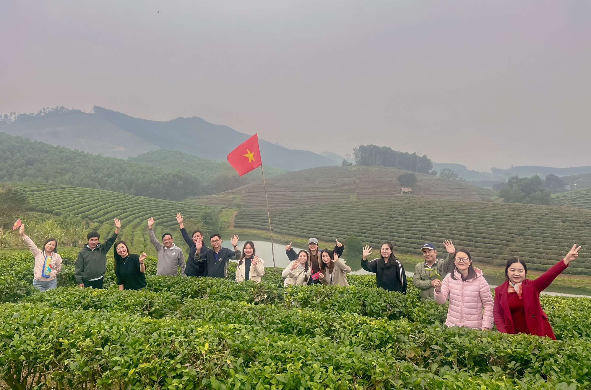 Chương trình du lịch về nguồn &quot;Vĩnh Linh - Ký ức và hiện tại&quot; - Ảnh 2.