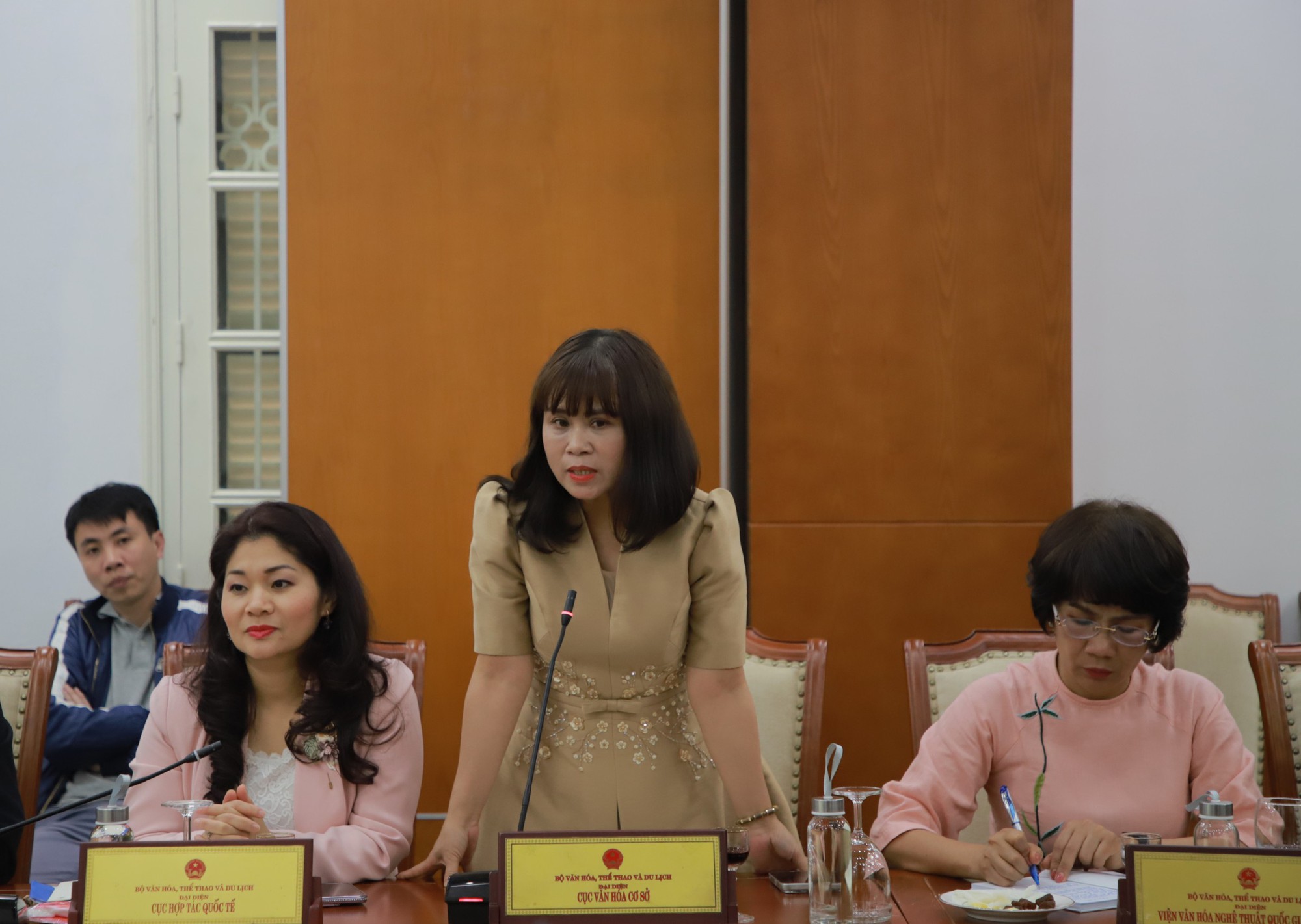 Bộ trưởng Nguyễn Văn Hùng: Chúng ta có quyền tự hào khi vai trò, vị thế của văn hóa ngày càng được nâng cao - Ảnh 2.