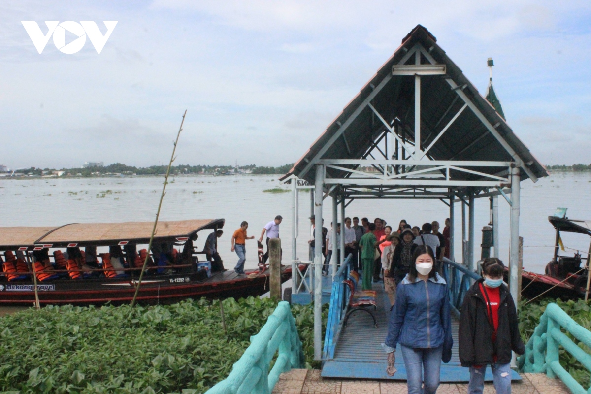Vĩnh Long phát huy thế mạnh vùng sông nước để thu hút khách du lịch - Ảnh 2.