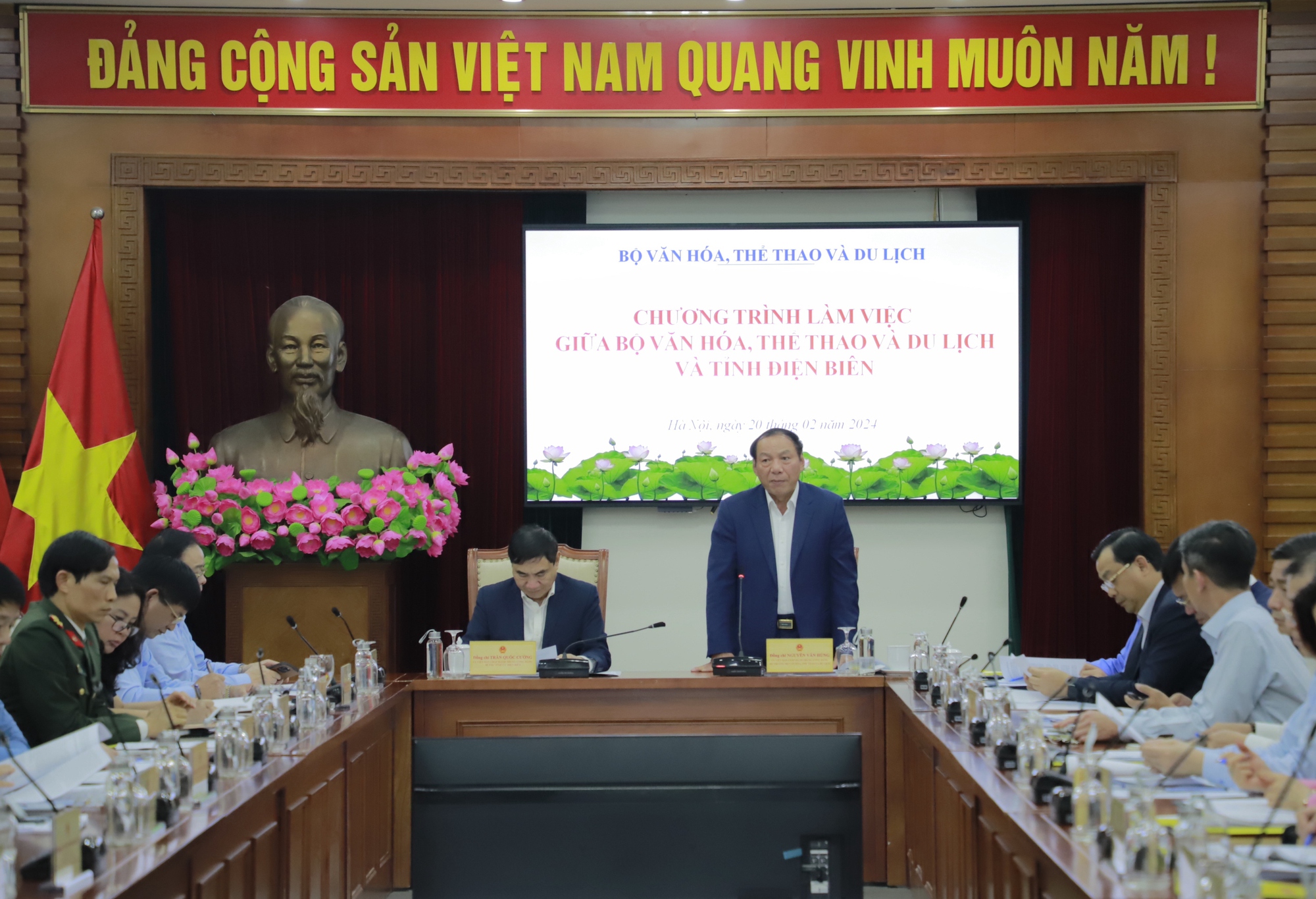 Nỗ lực tổ chức Năm Du lịch quốc gia 2024 và Kỷ niệm 70 chiến thắng Điện Biên Phủ tại Điện Biên - Ảnh 1.