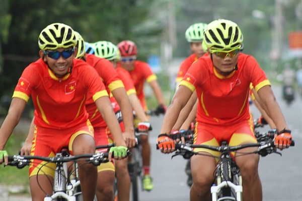 Kết luận của Bộ Chính trị sẽ tiếp tục tạo đà cho thể thao Việt Nam phát triển bền vững - Ảnh 2.
