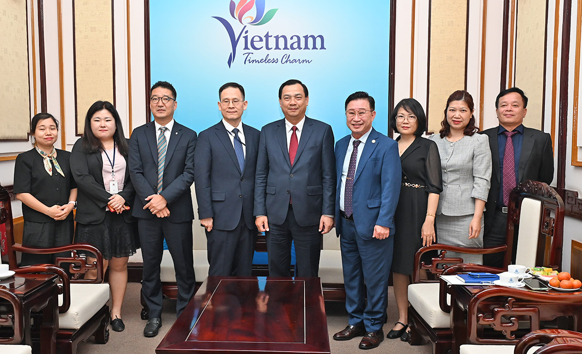 Cục trưởng Nguyễn Trùng Khánh nêu các sáng kiến tăng cường hợp tác du lịch Việt Nam - Hàn Quốc - Ảnh 7.