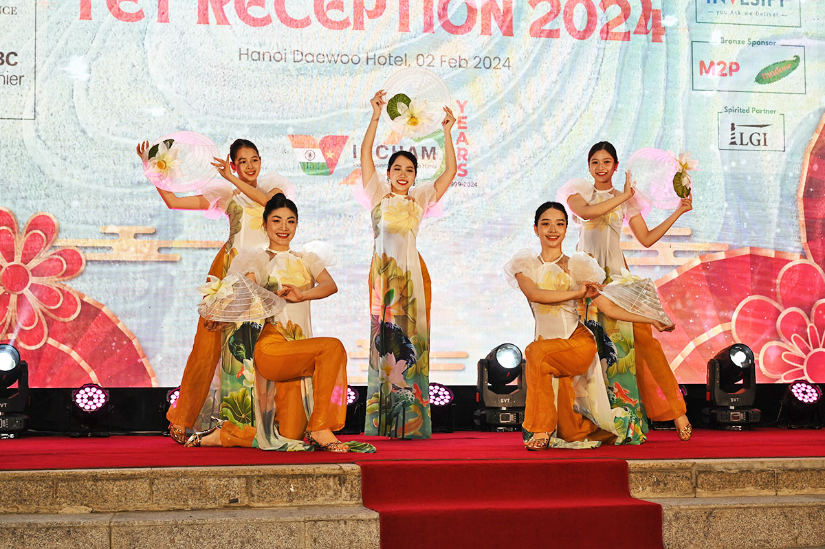 Cục trưởng Nguyễn Trùng Khánh dự Chương trình gặp gỡ doanh nghiệp và tiệc mừng xuân 2024 của Ấn Độ - Ảnh 14.