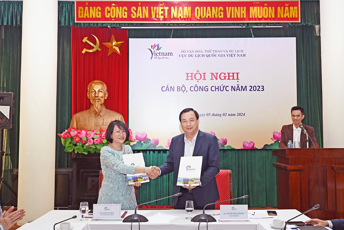 Cục Du lịch Quốc gia Việt Nam tổ chức Hội nghị cán bộ, công chức năm 2023 - Ảnh 7.