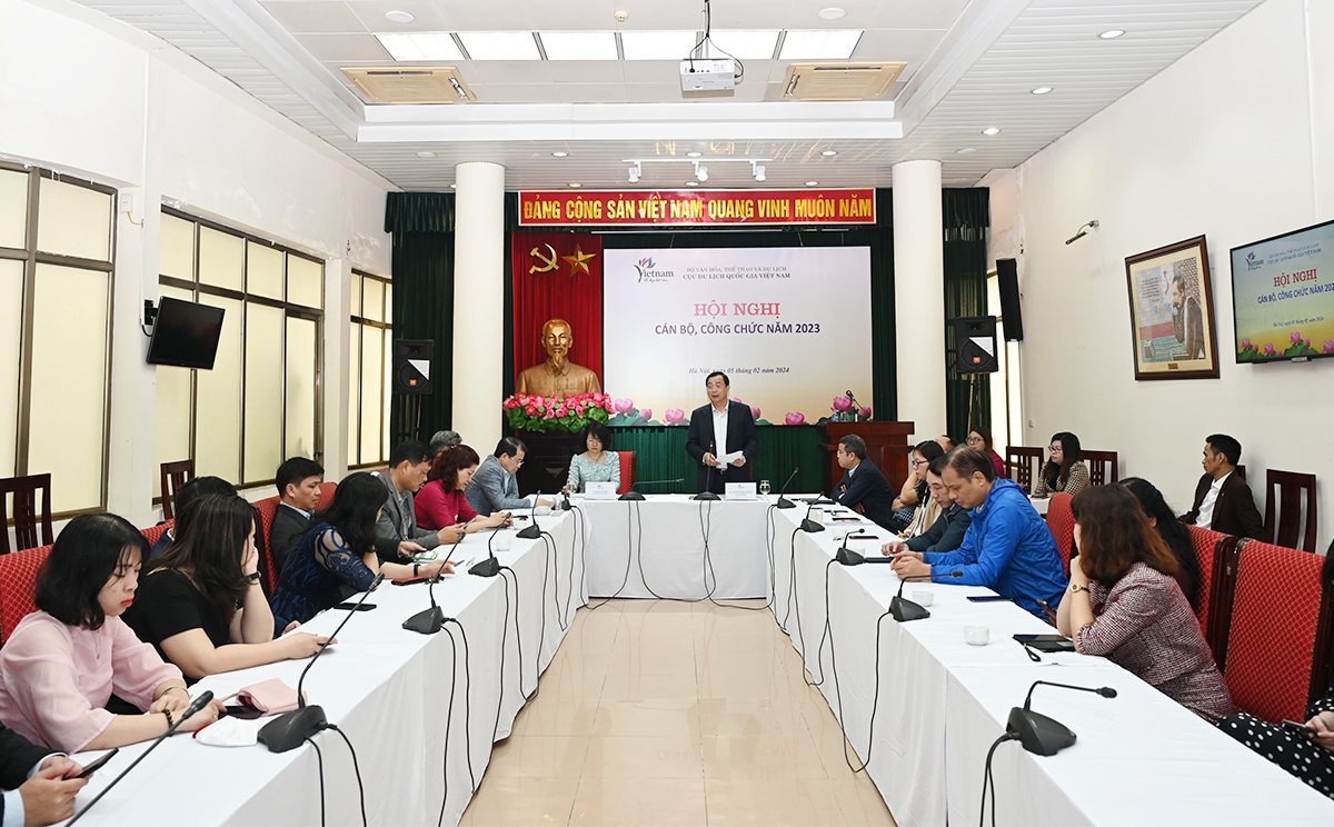 Cục Du lịch Quốc gia Việt Nam tổ chức Hội nghị cán bộ, công chức năm 2023 - Ảnh 2.