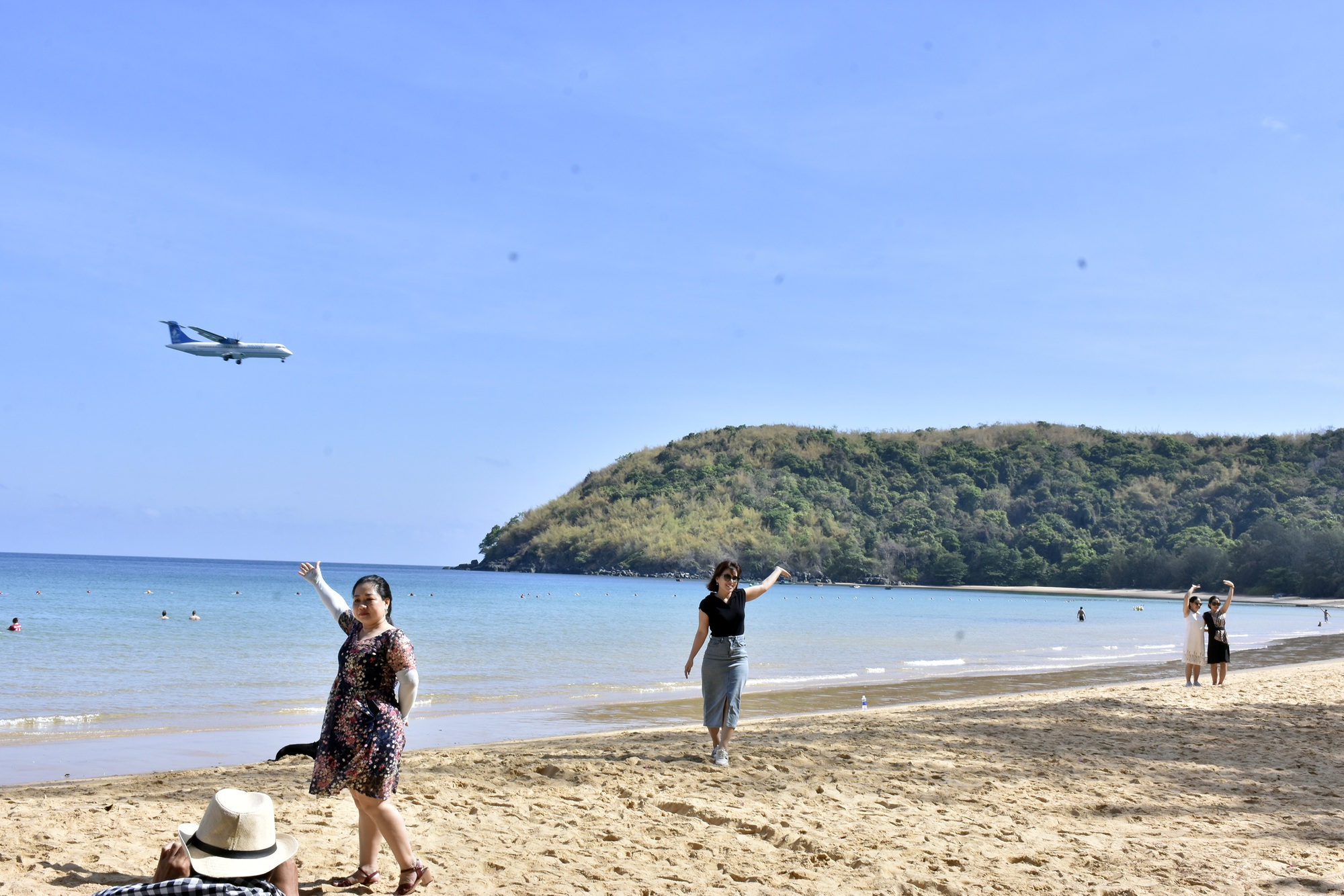 Bà Rịa - Vũng Tàu: Phát triển Côn Đảo thành khu du lịch sinh thái, văn hóa, lịch sử tầm cỡ quốc tế - Ảnh 4.