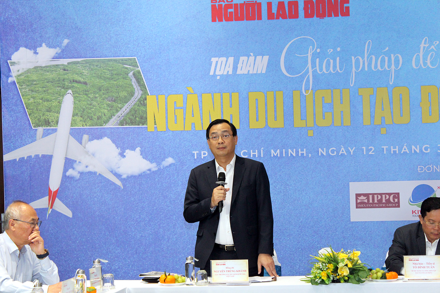 Cục trưởng Nguyễn Trùng Khánh nêu 7 giải pháp trọng tâm của ngành du lịch trong năm 2024 - Ảnh 1.