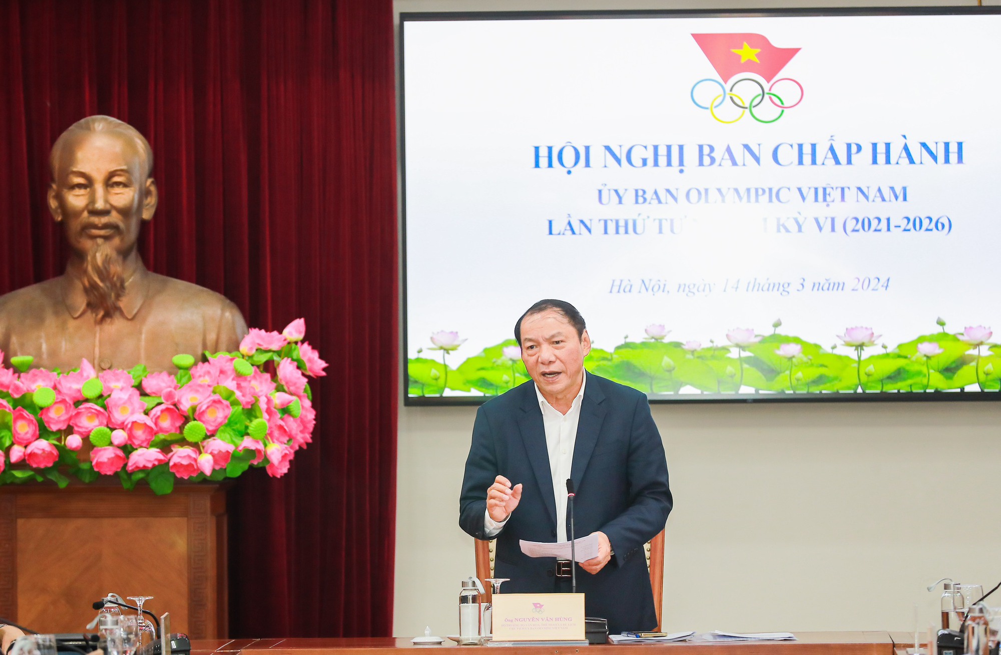 Bộ trưởng Nguyễn Văn Hùng: Tiếp tục cải tiến hoạt động của Ủy ban Olympic Việt Nam - Ảnh 4.