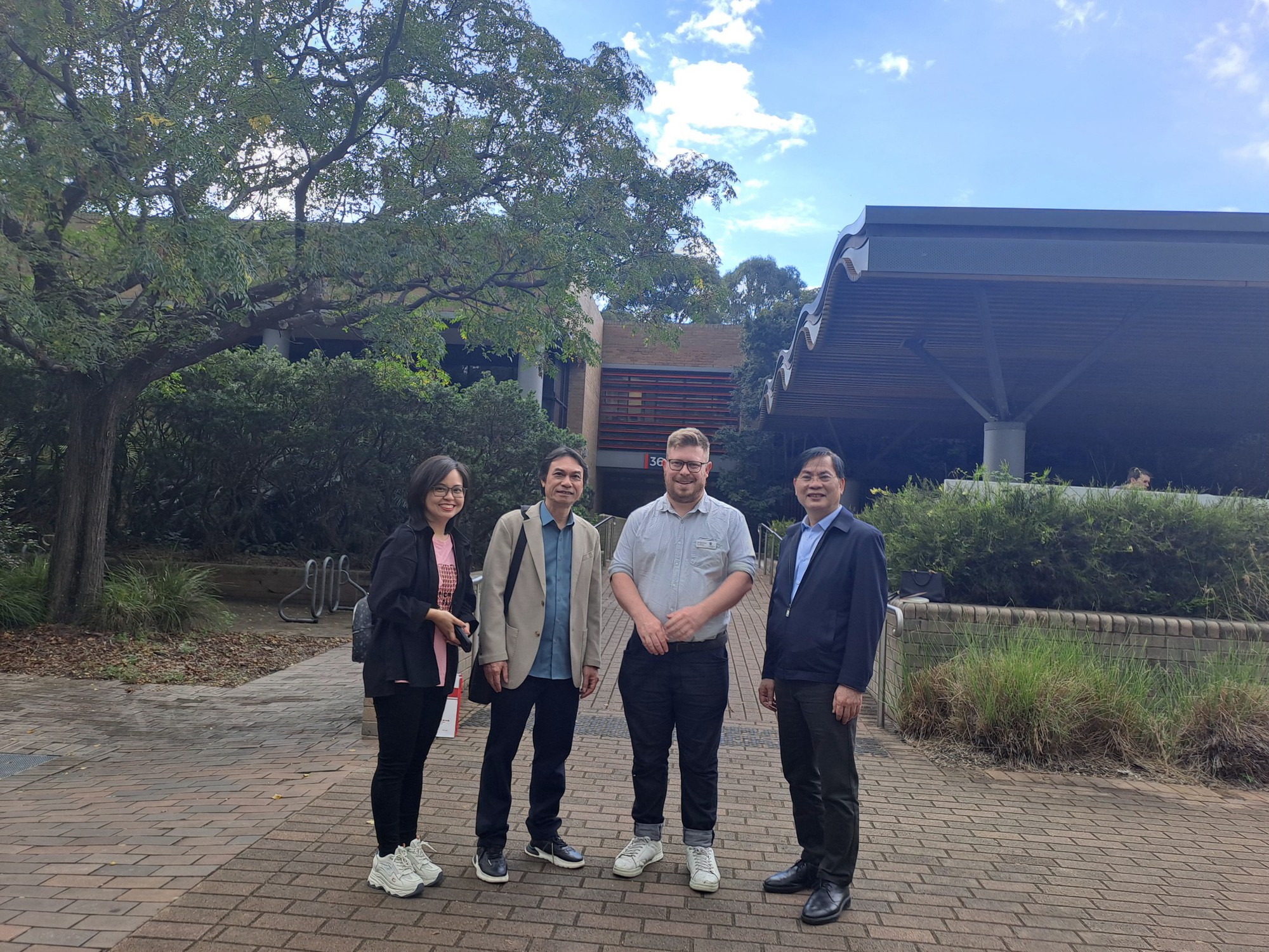 Hoạt động đào tạo và hợp tác quốc tế của Trường Đại học Sân khấu – Điện ảnh Hà Nội với các trường đại học tại Australia - Ảnh 10.