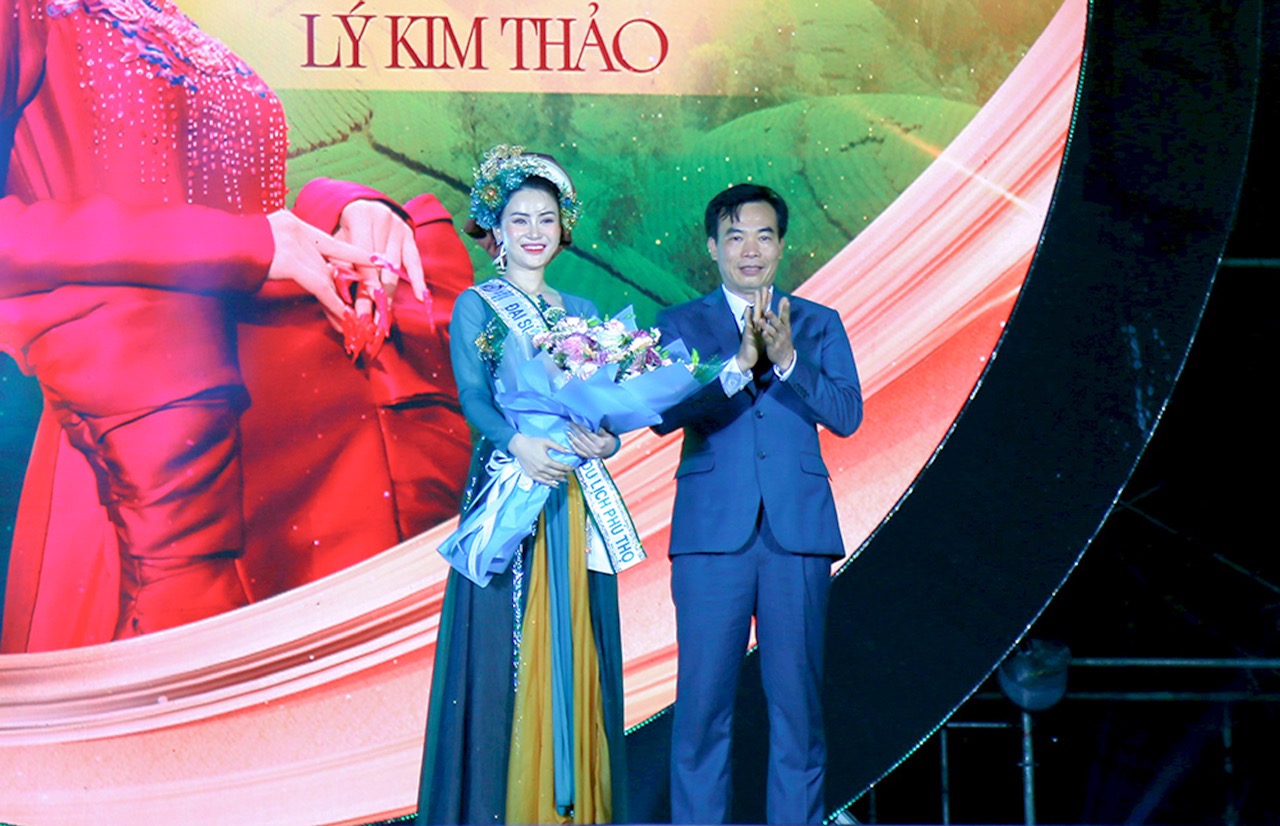 Tôn vinh di sản Hát Xoan qua chương trình biểu diễn nghệ thuật “Hội Xoan 2024 - Miền Di sản” - Ảnh 3.