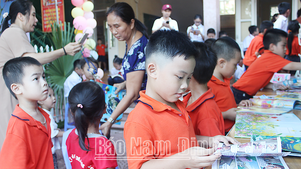 Nam Định: Chung tay xây dựng văn hóa đọc trong các trường học - Ảnh 1.