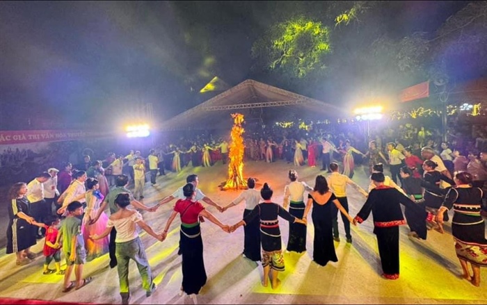 Tôn vinh bản sắc văn hóa các dân tộc vùng cao ở Điện Biên - Ảnh 6.