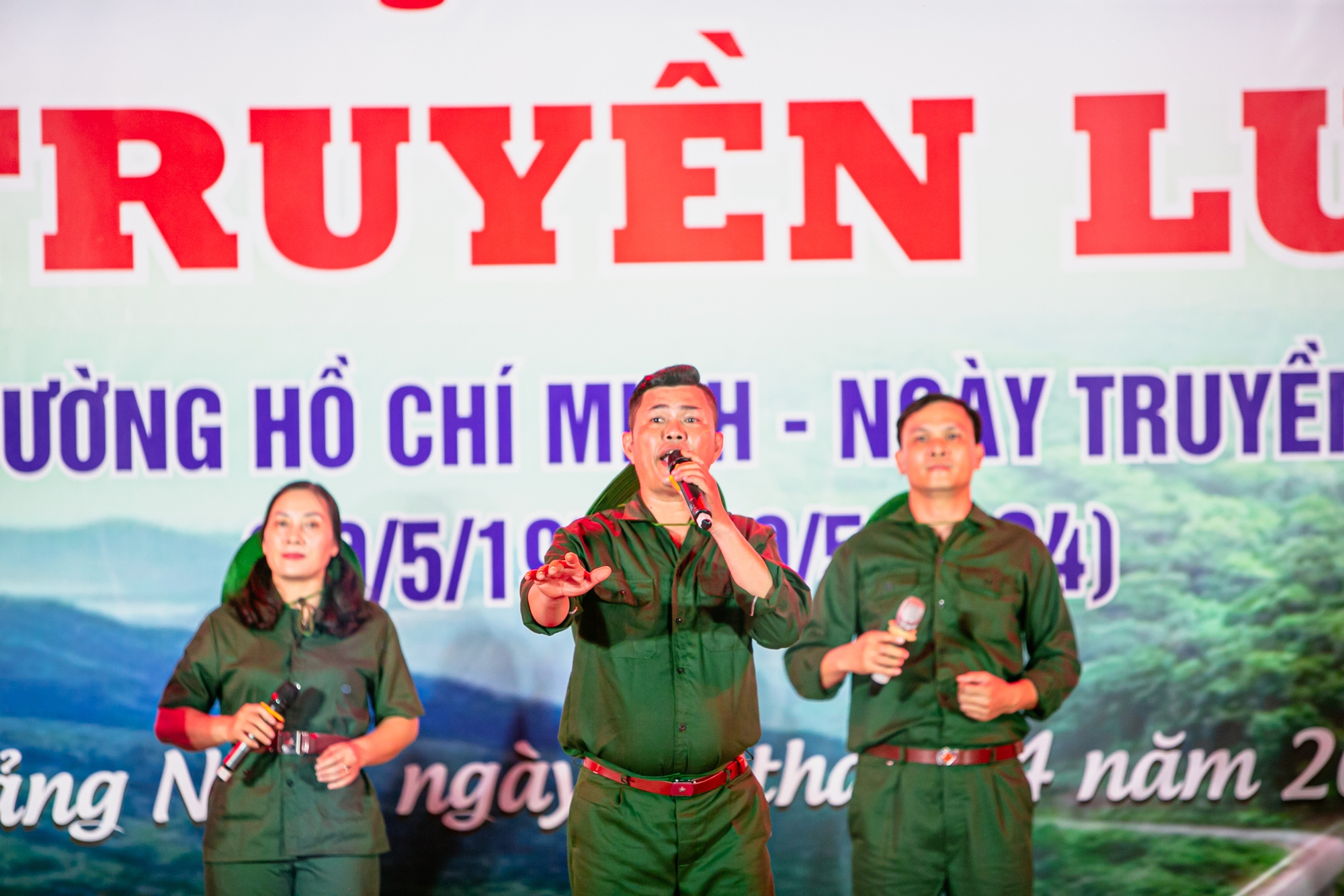 Hội thi tuyên truyền lưu động toàn quốc: Đường Hồ Chí Minh – Con đường huyền thoại - Ảnh 12.