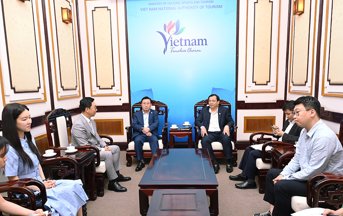 Cục trưởng Nguyễn Trùng Khánh tiếp và làm việc với Đại sứ Du lịch Việt Nam tại Hàn Quốc Lý Xương Căn - Ảnh 1.