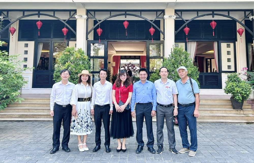 Ký kết thỏa thuận hợp tác giữa Trường Đại học Văn hóa TP.Hồ Chí Minh và Trường Cao đẳng Du lịch Huế - Ảnh 3.