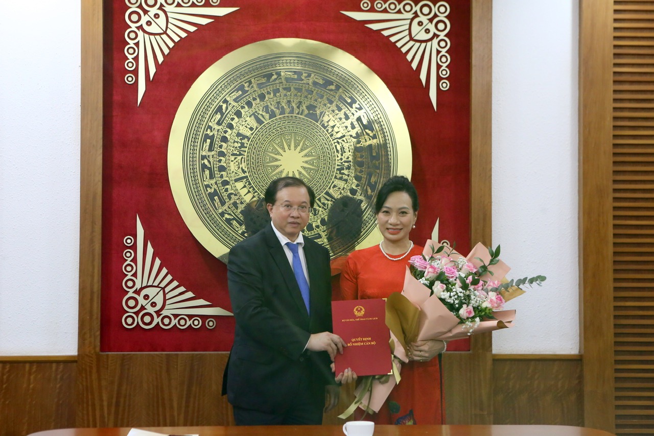 Bộ VHTTDL bổ nhiệm Giám đốc Học viện Múa Việt Nam - Ảnh 1.