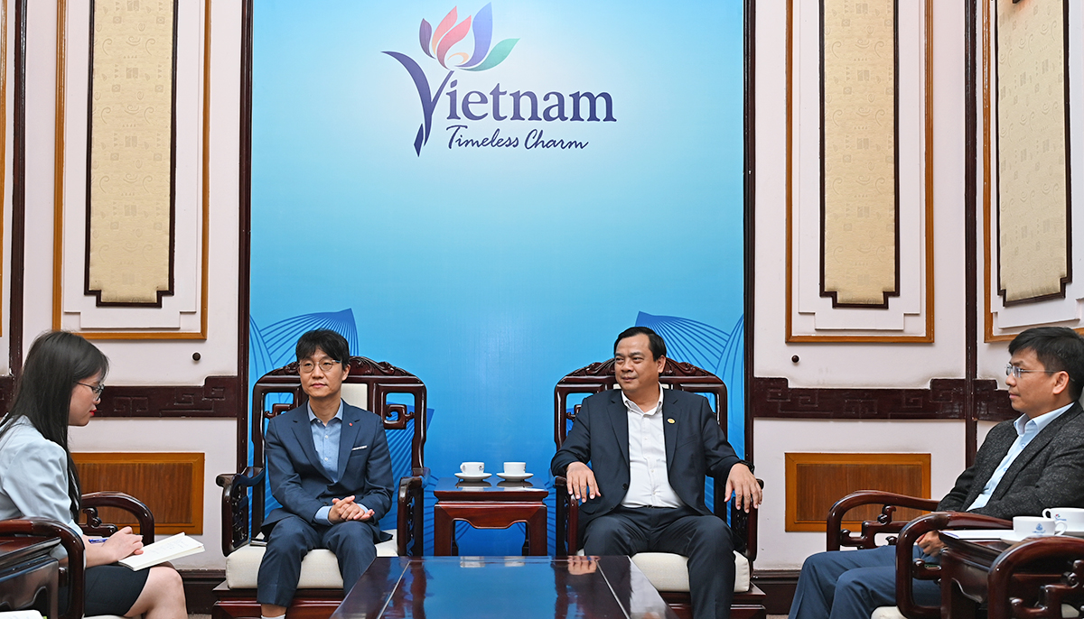 Cục trưởng Nguyễn Trùng Khánh tiếp lãnh đạo Lotte World Việt Nam - Ảnh 1.