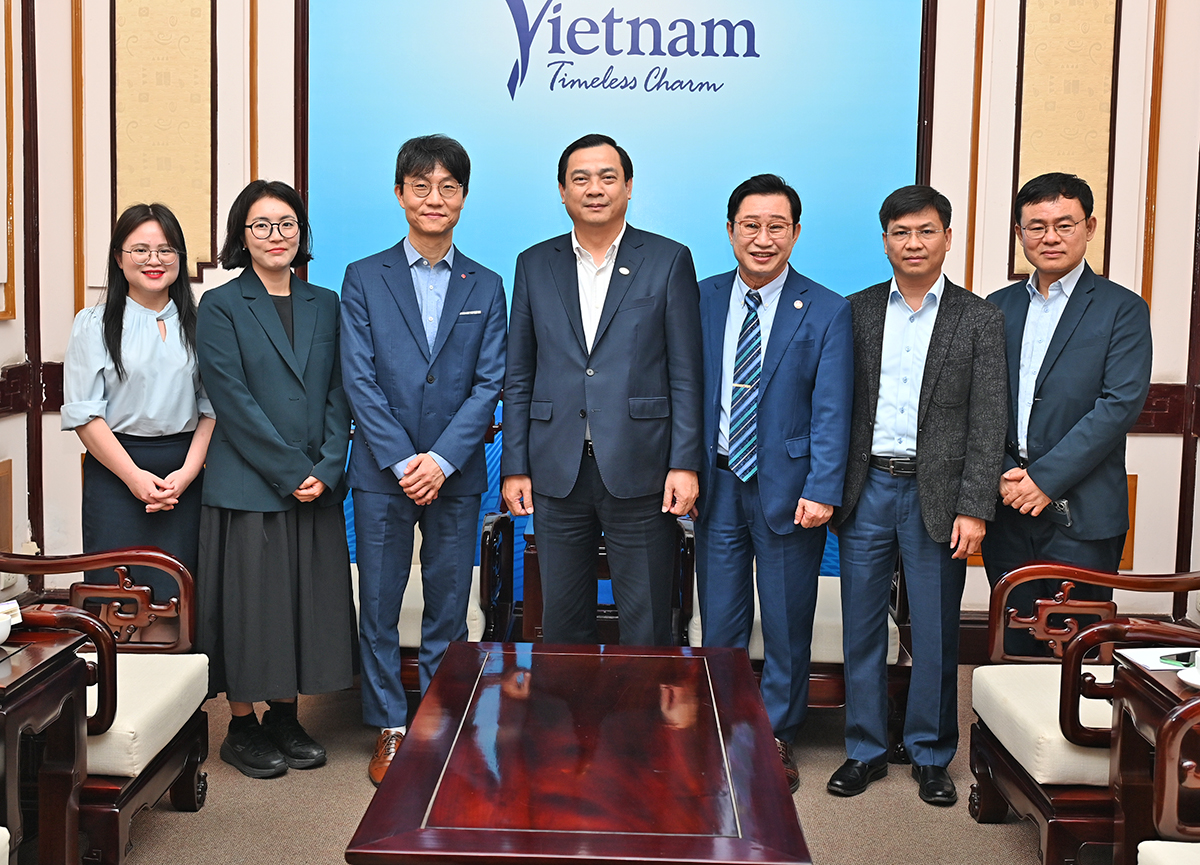 Cục trưởng Nguyễn Trùng Khánh tiếp lãnh đạo Lotte World Việt Nam - Ảnh 4.
