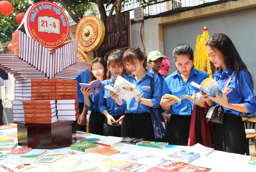 Nhiều hoạt động hấp dẫn chào mừng Ngày Sách và Văn hóa đọc Việt Nam  - Ảnh 2.