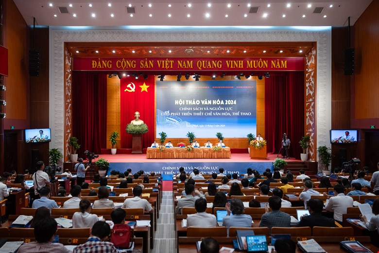 Khai mạc Hội thảo Văn hóa 2024: Chính sách và nguồn lực cho phát triển thể chế văn hóa, thể thao - Ảnh 1.