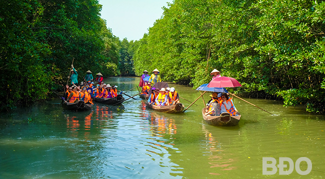 Bình Định: Sẵn sàng đón khách du lịch hè - Ảnh 1.