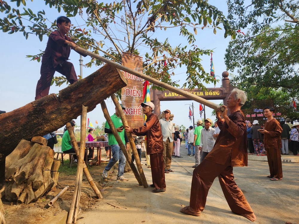 Chuỗi hoạt động tôn vinh “Nét hoa nghề Hội An” - Ảnh 1.