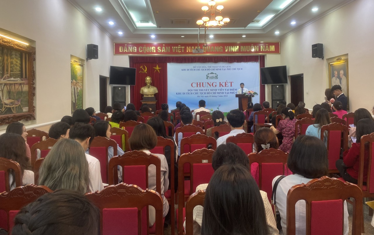 Tổ chức hội thi thuyết minh viên tại điểm Khu di tích Chủ tịch Hồ Chí Minh - Ảnh 3.