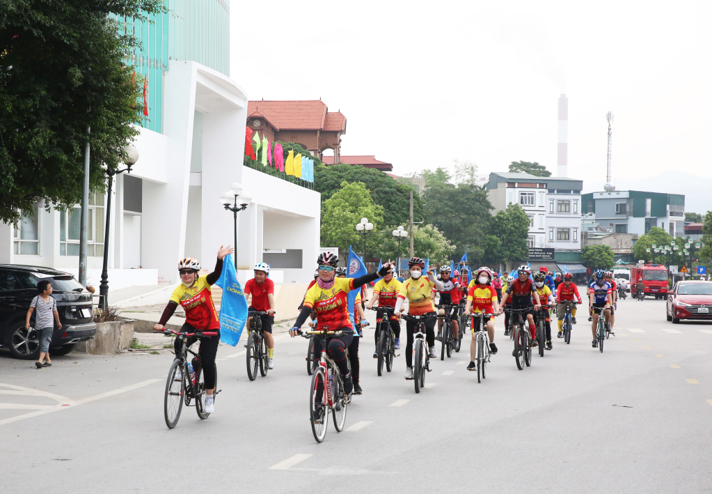 Quảng Ninh: Điểm hẹn du lịch 4 mùa - Ảnh 3.