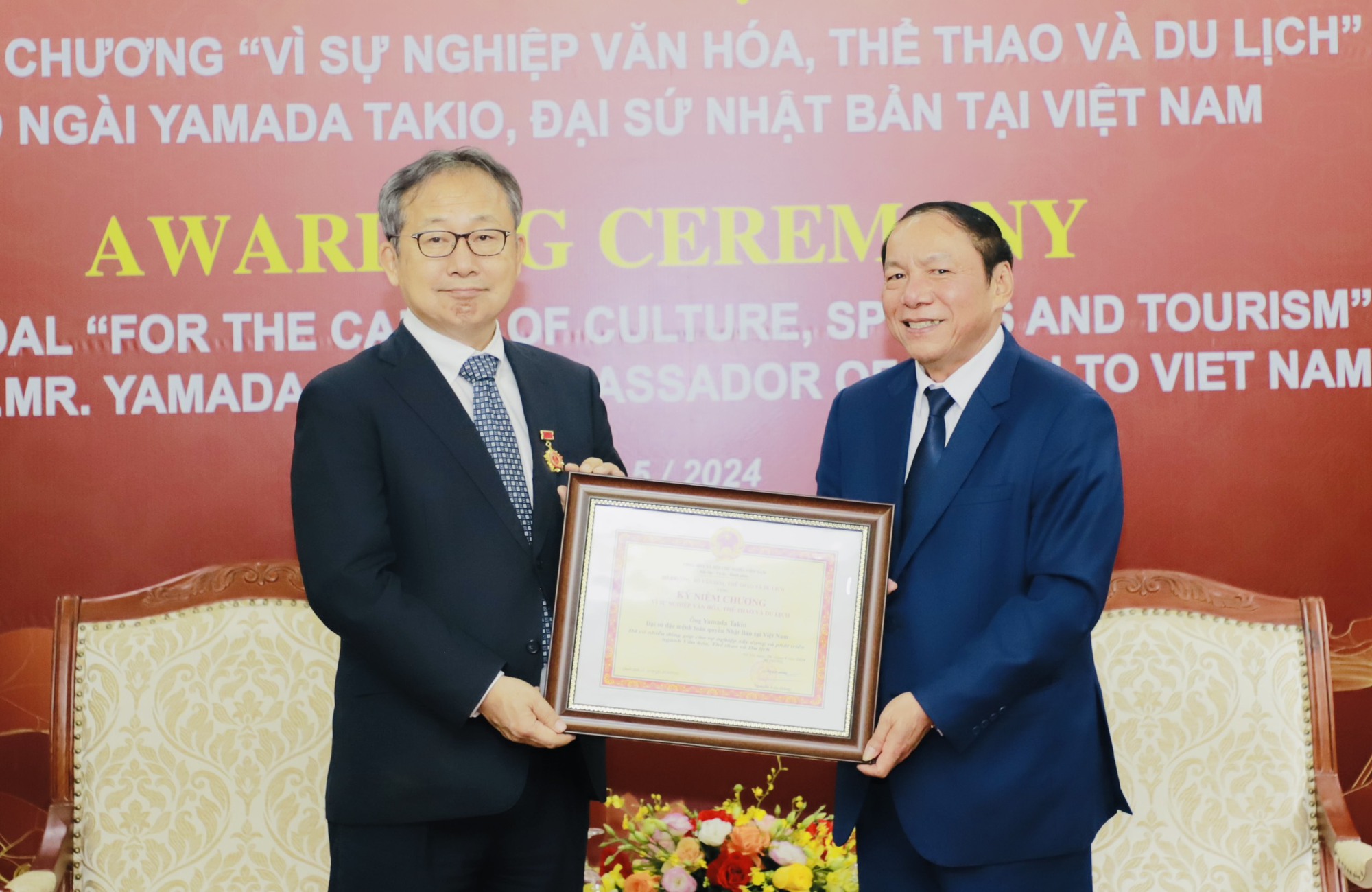 Bộ trưởng Nguyễn Văn Hùng: Đề cao sự tương đồng văn hóa để xây dựng mối quan hệ tốt đẹp, nhân lên khát vọng hòa bình - Ảnh 4.