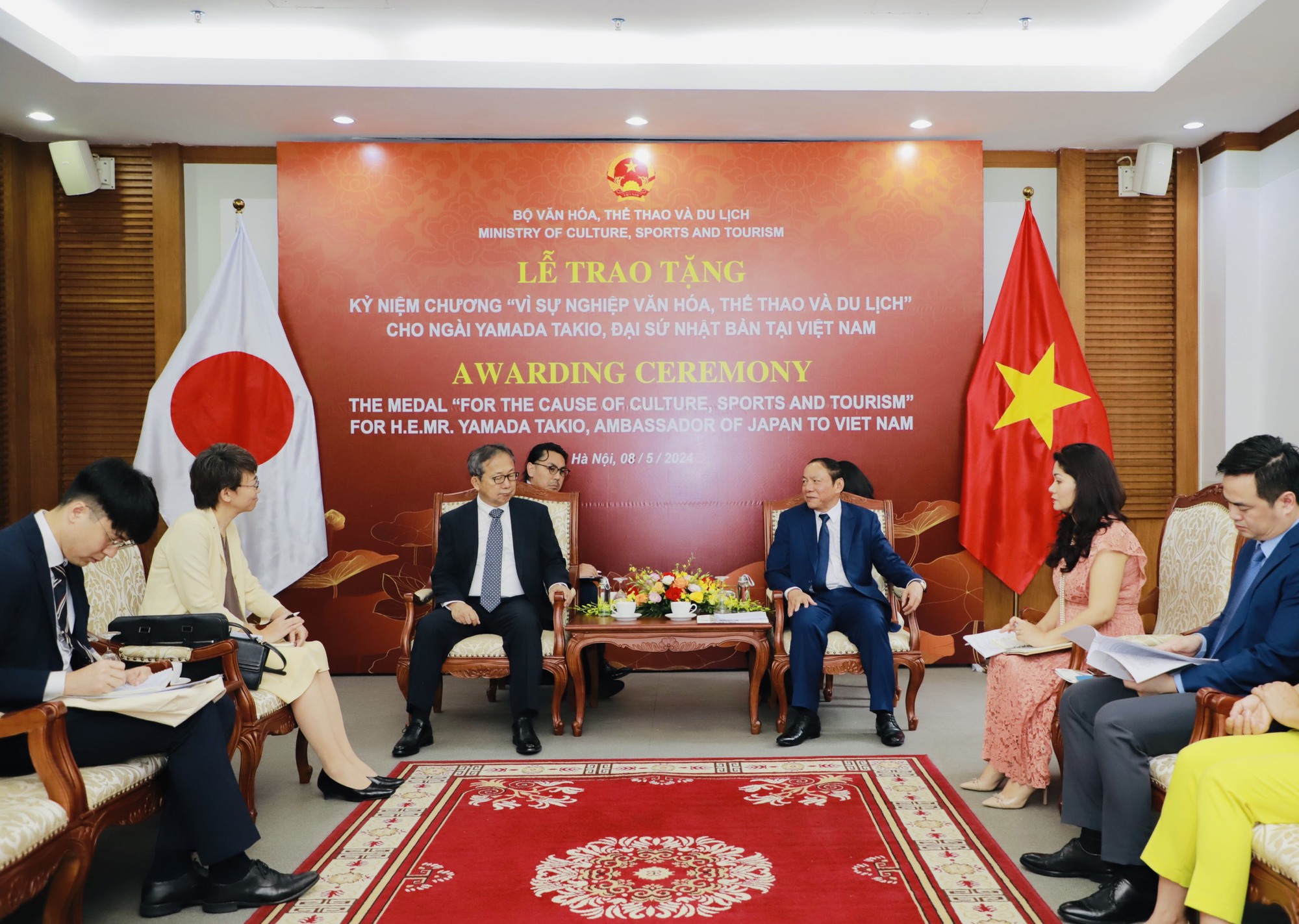 Bộ trưởng Nguyễn Văn Hùng: Đề cao sự tương đồng văn hóa để xây dựng mối quan hệ tốt đẹp, nhân lên khát vọng hòa bình - Ảnh 1.