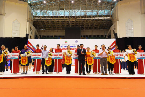 Hà Nội: Khai mạc Giải Vô địch các câu lạc bộ quốc gia môn thể dục Aerobic năm 2024 - Ảnh 1.