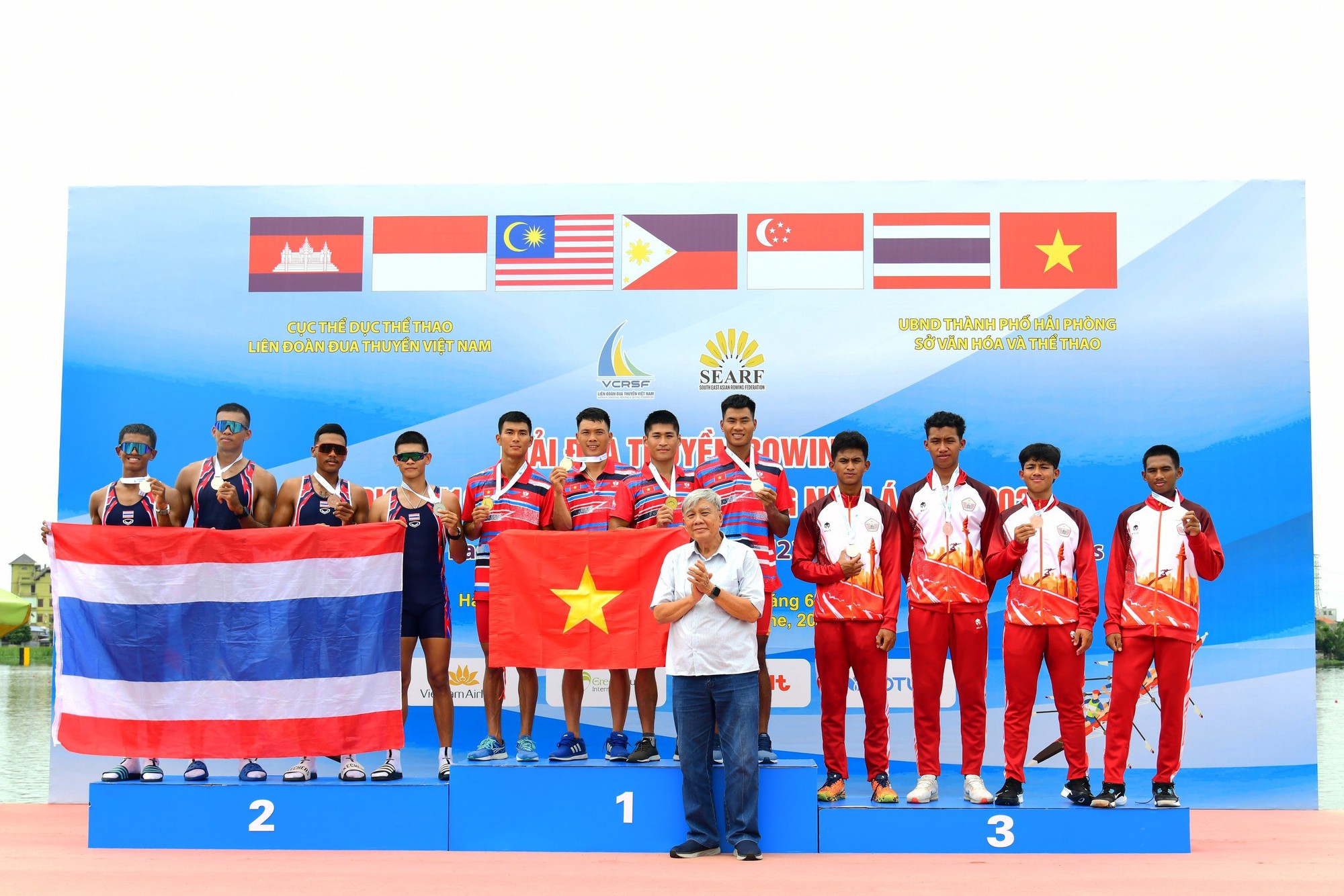 Việt Nam nhất toàn đoàn Giải đua thuyền Rowing vô địch U19, U23 và vô địch  Đông Nam Á - Ảnh 1.