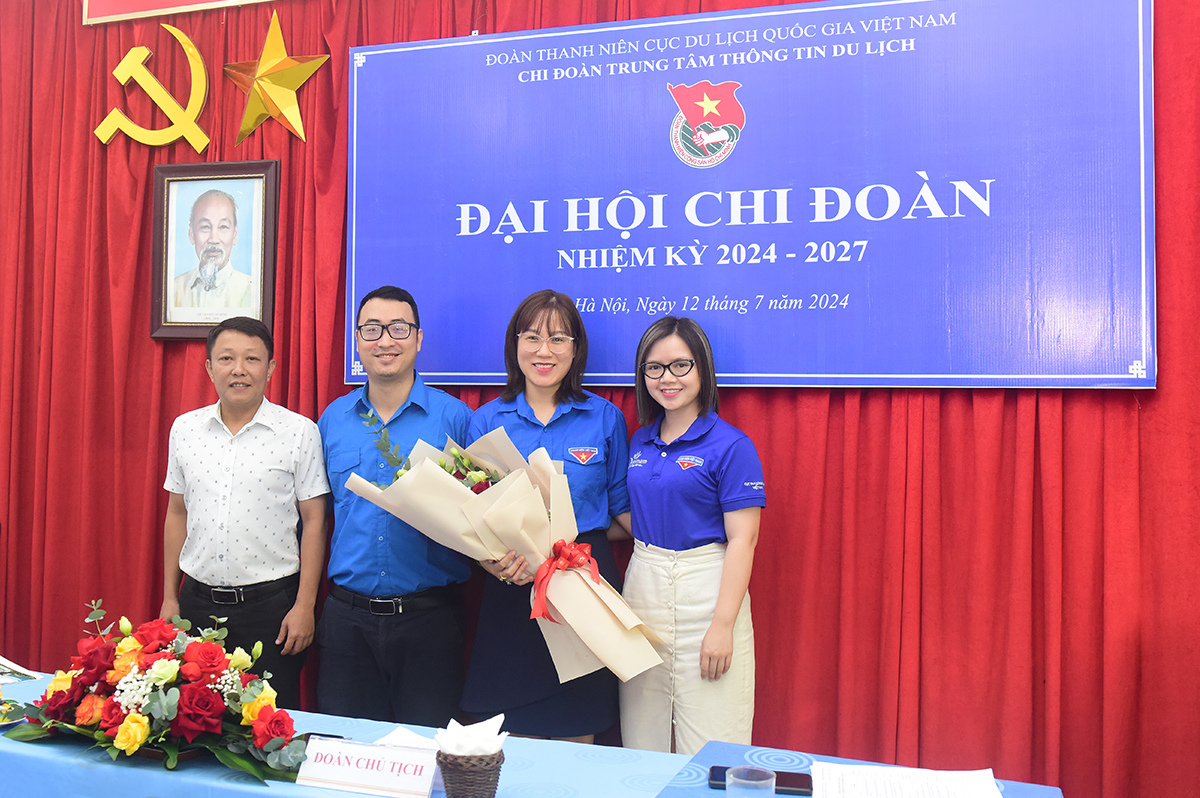 Đoàn Thanh niên Trung tâm Thông tin du lịch tổ chức Đại hội Chi đoàn nhiệm kỳ 2024 - 2027 - Ảnh 1.