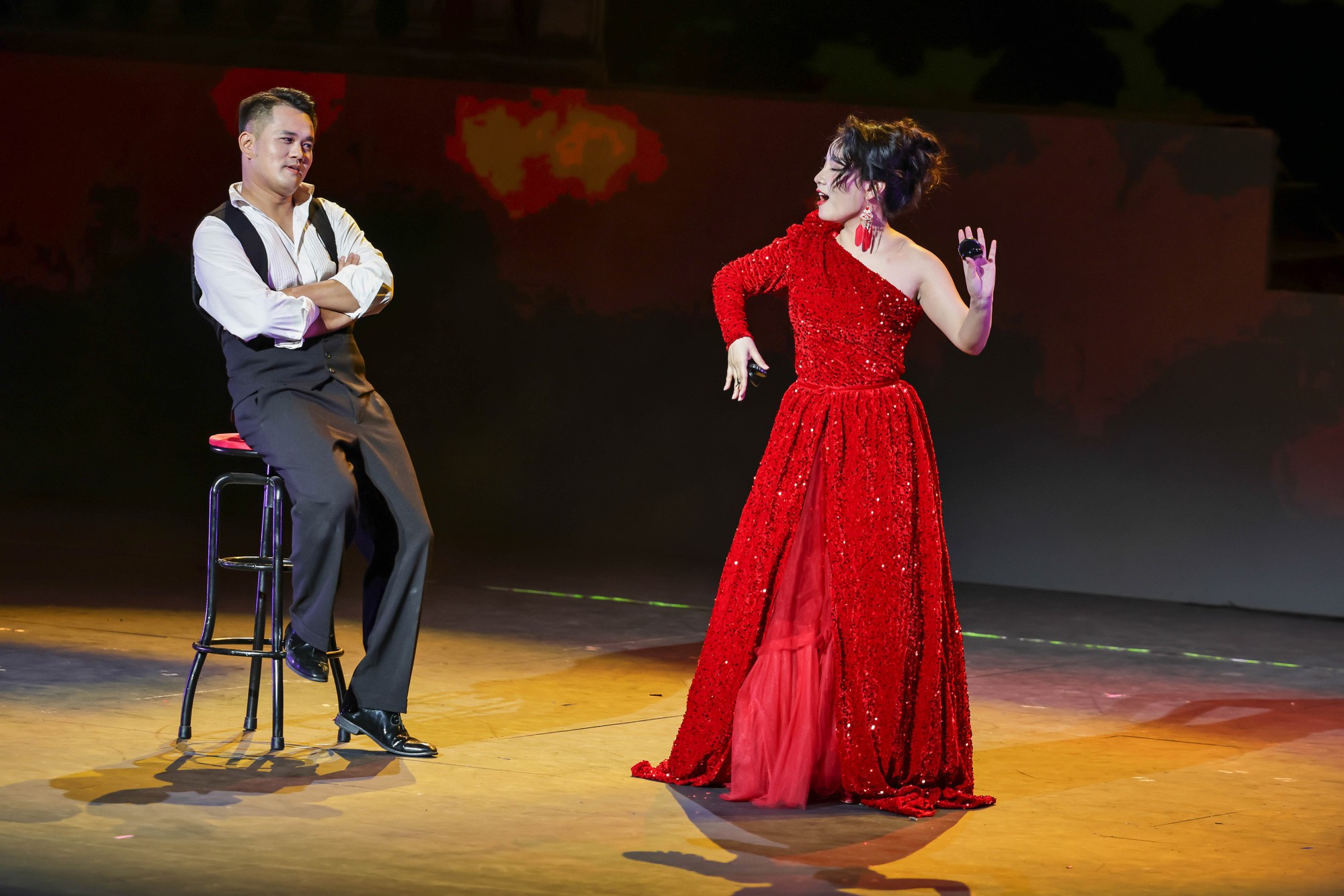 Vở opera Carmen: Đưa nghệ thuật hàn lâm đến gần khán giả trẻ - Ảnh 1.