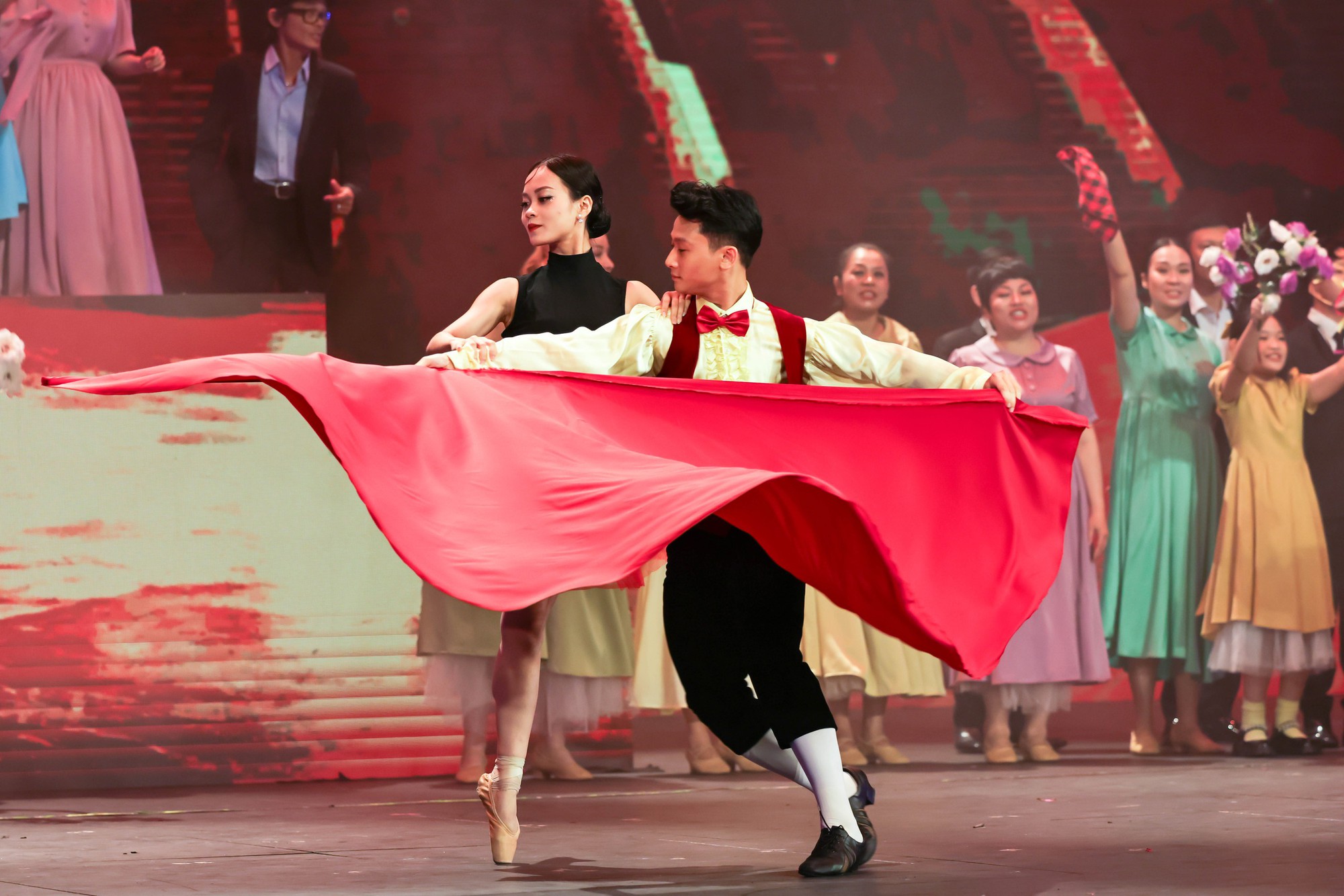 Vở opera Carmen: Đưa nghệ thuật hàn lâm đến gần khán giả trẻ - Ảnh 3.