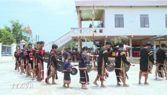 Gia Lai: Tăng cường bảo tồn lễ cúng chiêng mới của đồng bào Jrai - Ảnh 1.