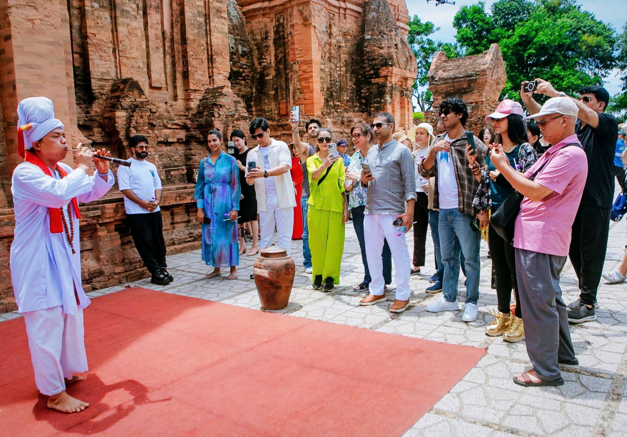 Khánh Hòa thúc đẩy phát triển thị trường khách du lịch Ấn Độ - Ảnh 3.