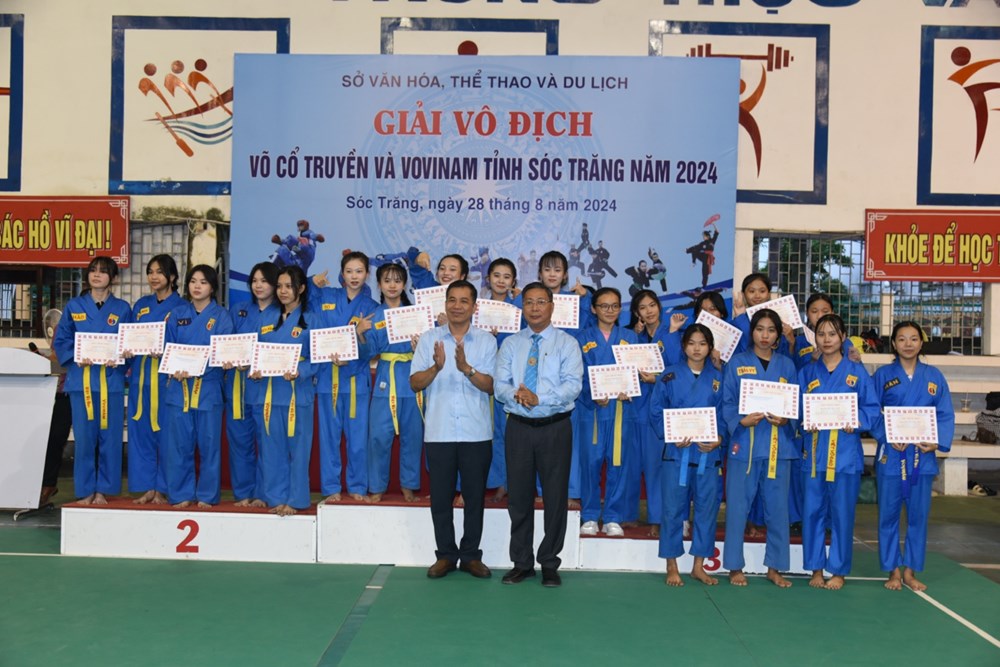 Sóc Trăng: Trao 256 giải thưởng tại giải Vô địch Võ cổ truyền và Vovinam năm 2024 - Ảnh 2.